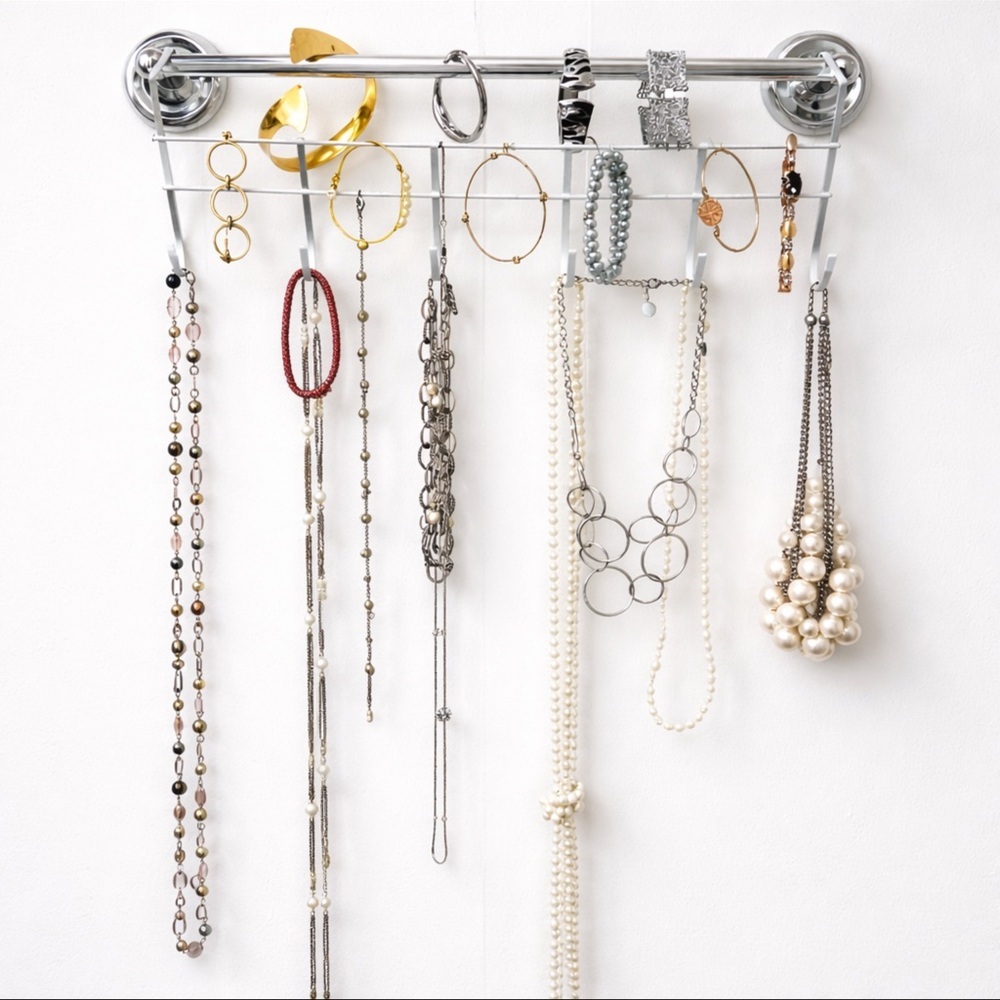 Vintage & Modern Mixed Jewelry Lot – Pearls, Statement Necklaces, Bracelets